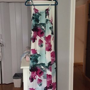 Long Floral Maxi Maternity Dress - New With Tags
